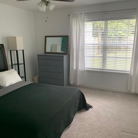 Charming 2 Bdr 1 Bath Home Fenced Byard N Pensacola Pet Friendly Close To Bases Exterior foto
